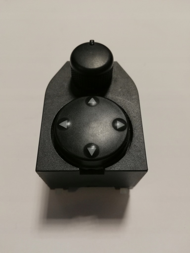 фото №1, Audi a3 перемикач дзеркал 8d0959565a