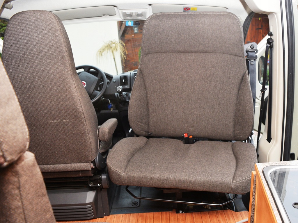 фото №7, Двойной сиденье поворотный заднее сиденье fiat ducato, jumper, boxer 2006- правый