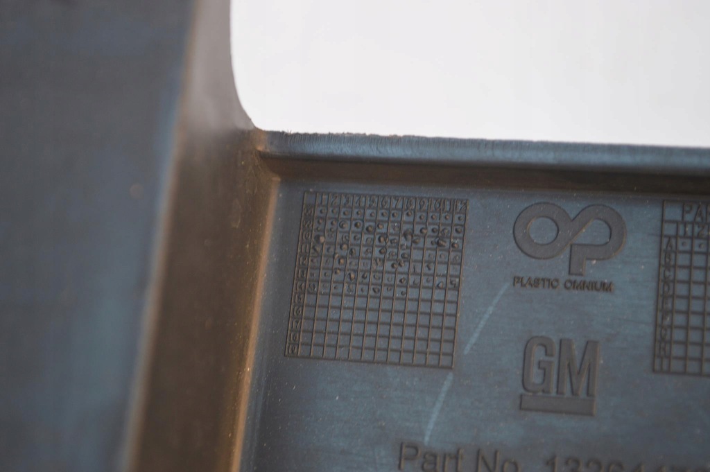 фото №8, Opel astra j направляющая бампера перед передний