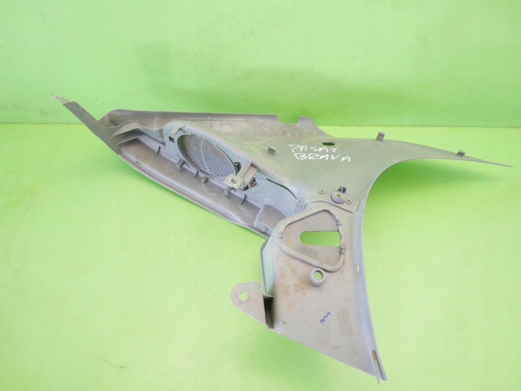 фото №5, Кронштейн полиця багажника праве fiat brava i 5d hb