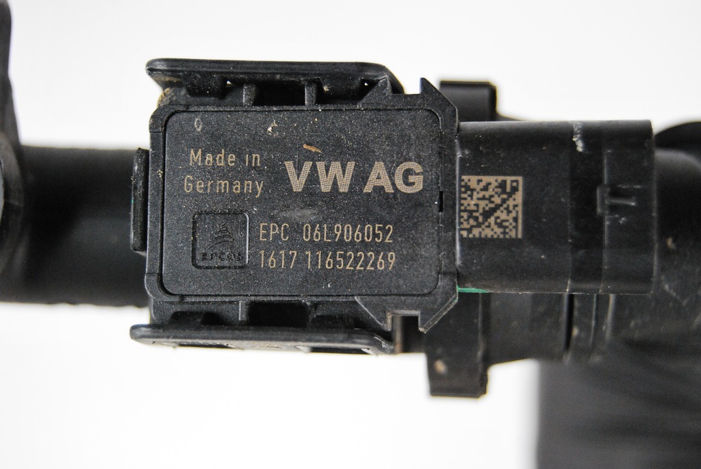 фото №4, Трубка з'єднувальна audi r8 5.2 fsi 4s0131605a