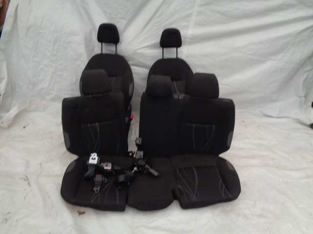 фото №1, Peugeot 208 переходник с фургон заднее сиденье ремни сиденья