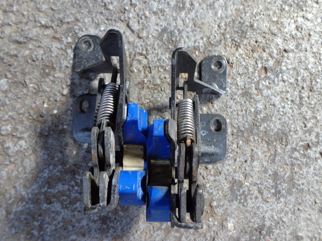 фото №1, Замок капот замки scania r 1787672 1787673