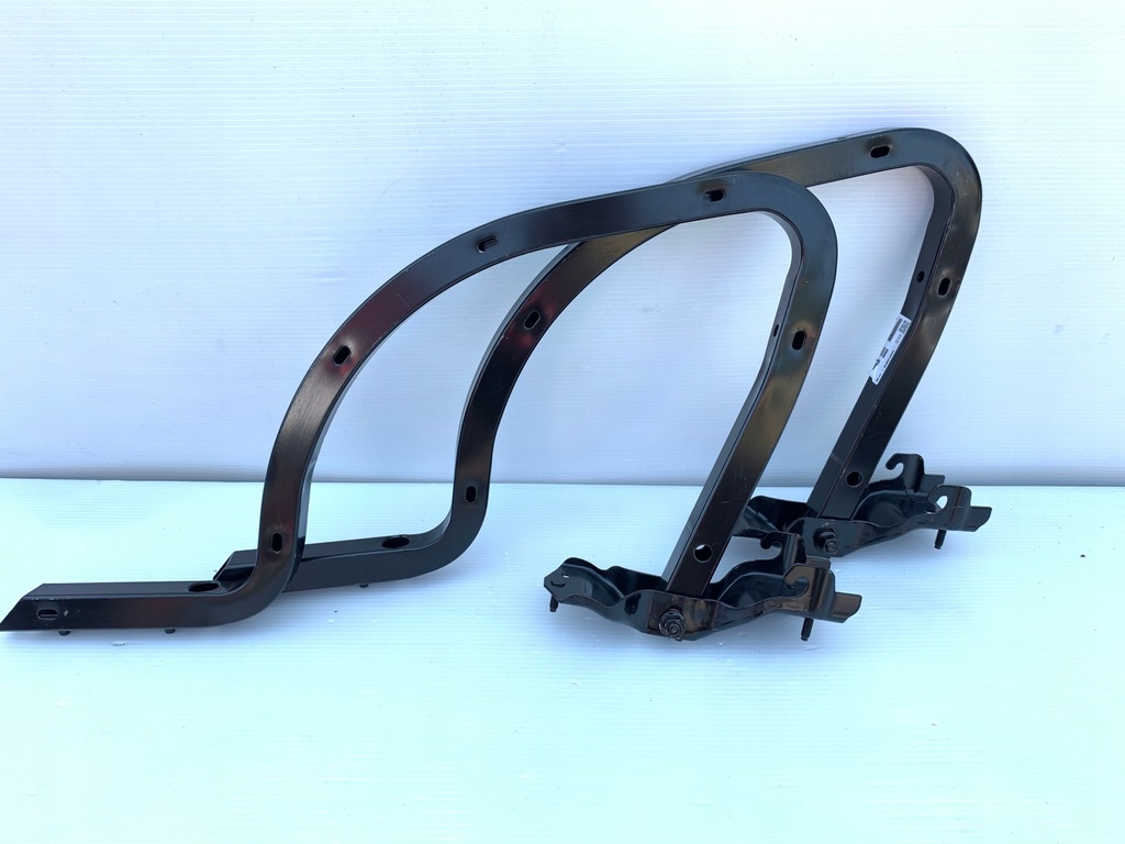 фото №1, Citroen c-elysee петля кронштейн крышки багажника