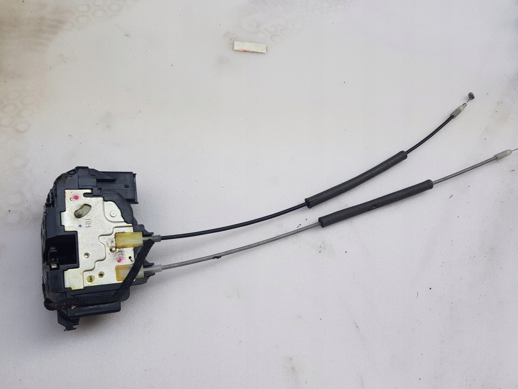 фото №1, Замок двері правий задня hyundai i20 2008-2014