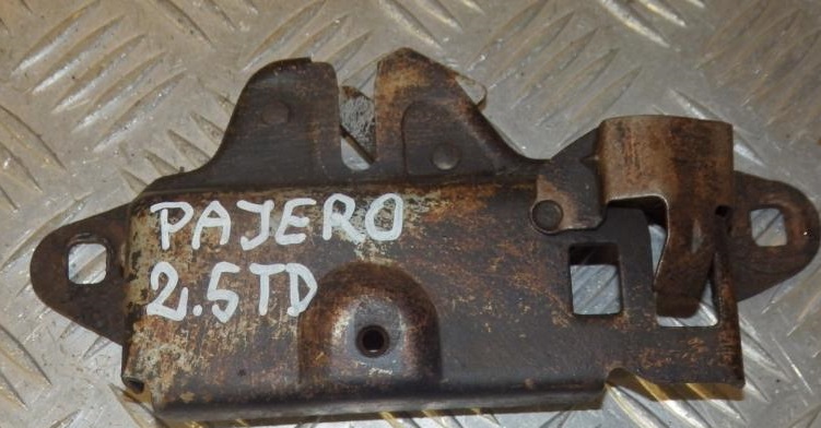 фото №1, Mitsubishi pajero i 88-91 замок капот