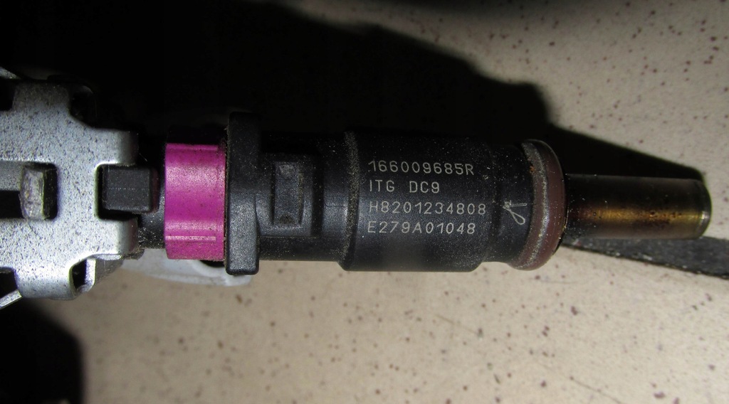 фото №5, Smart forfour ii 453 молдинг впрыскная форсунка