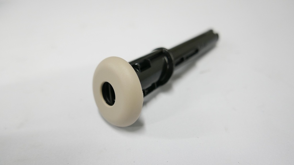 фото №1, Bmw f20 f30 направляющая подголовник задняя правая oyster