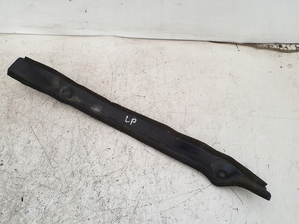 фото №1, Защита молдинг крыла левый перед mazda premacy eu