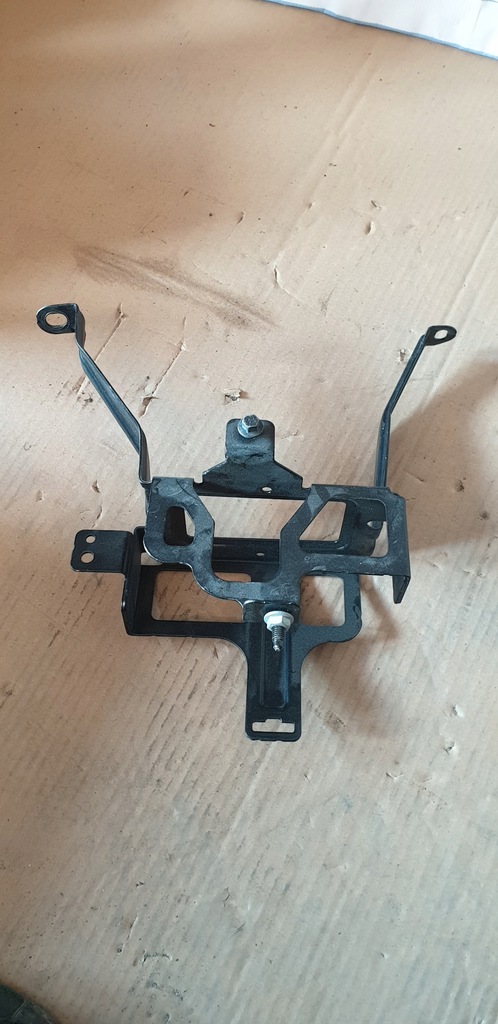 фото №1, Кронштейн аккумулятор кнопка старт/стоп volvo xc60 v40