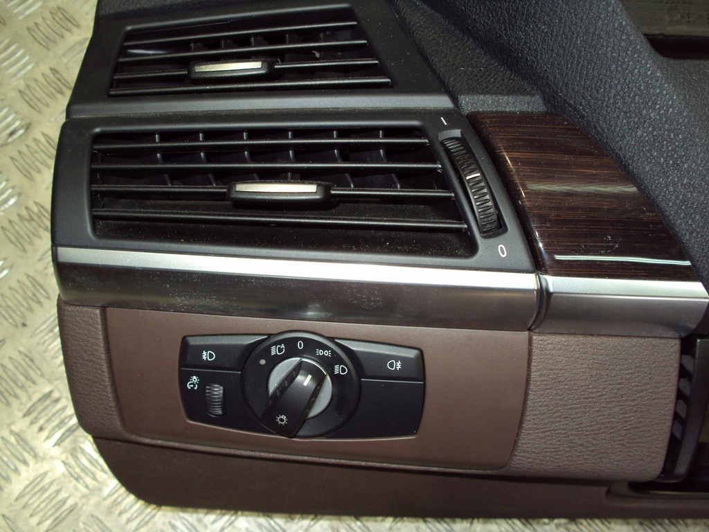 фото №9, Bmw x5 e70 x6 e71 панель приладів приладова консоль tabak + подушка безпеки пасажир