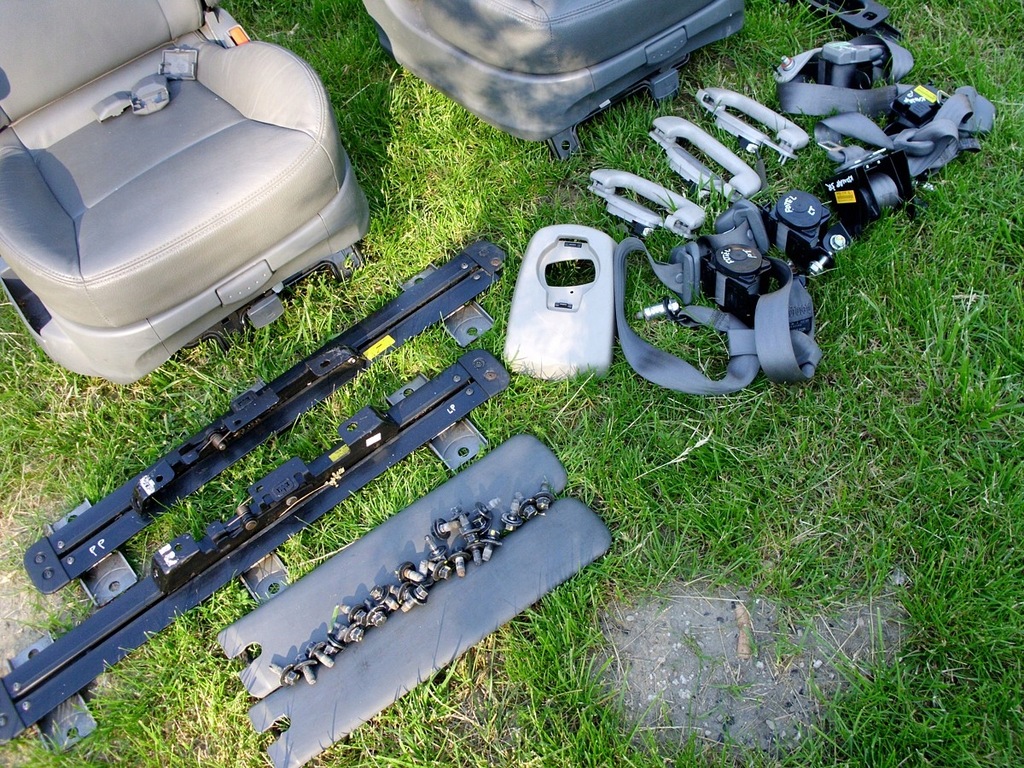 фото №1, Ssangyong rodius направляющие сидений сиденье короткие tylko krutkie