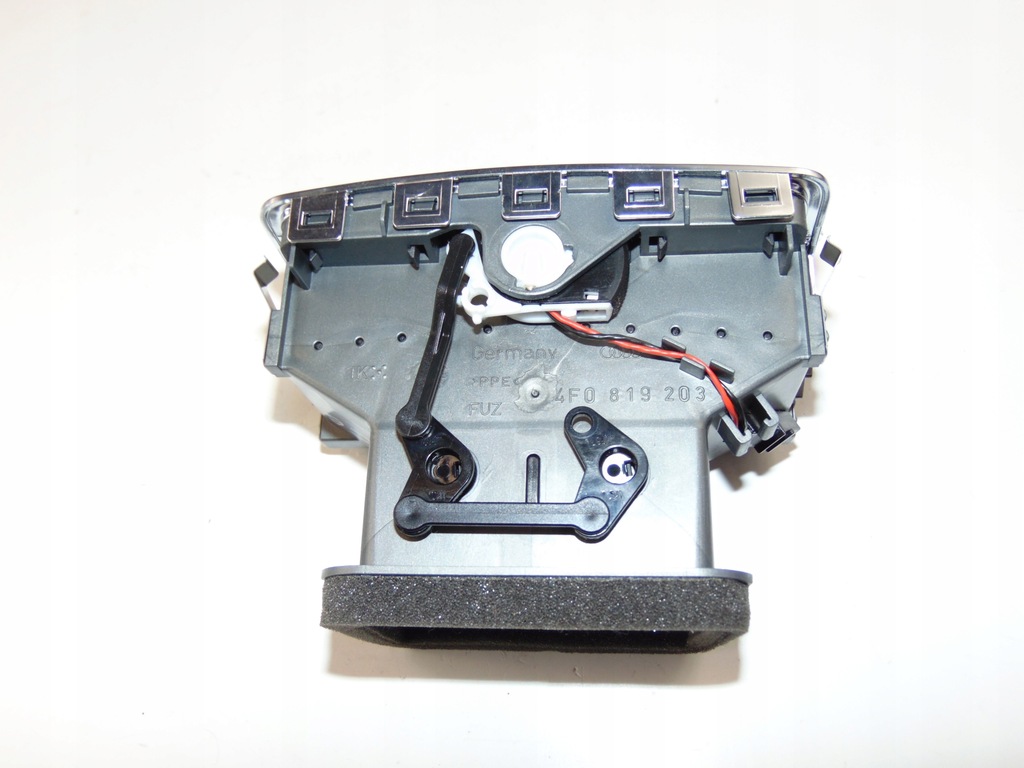 фото №6, Решётка обдув w туннель audi a6 c6 4f0819203