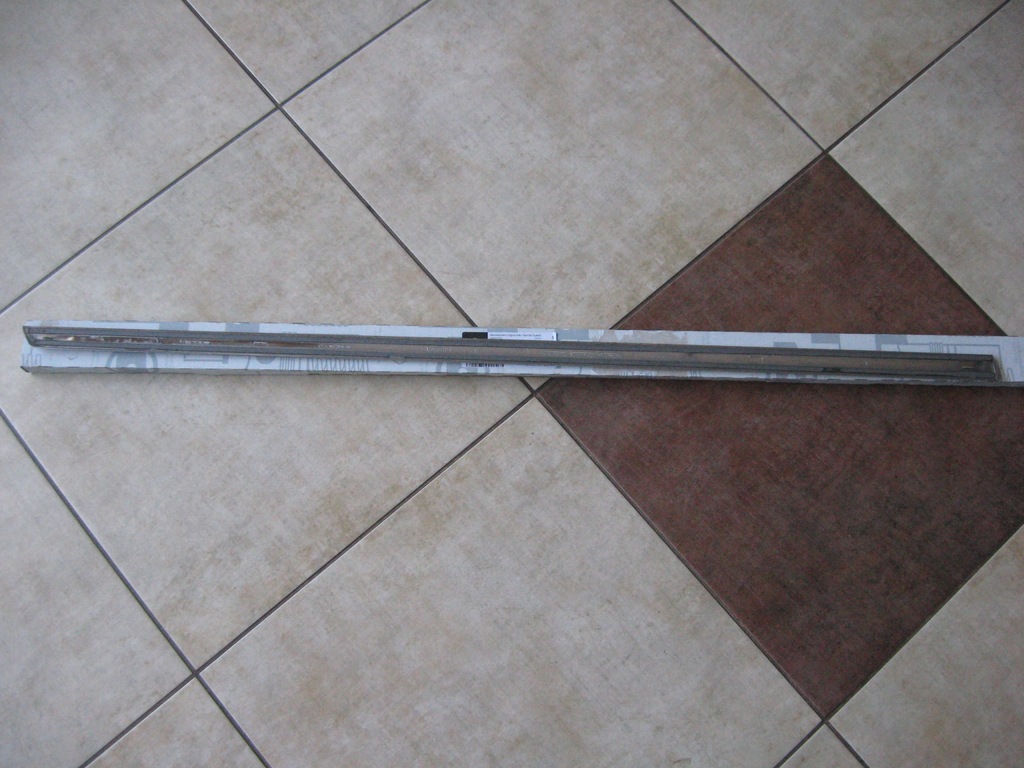 фото №10, Молдинг двері - ліва - права - mercedes glk w204