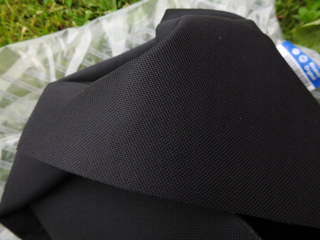 фото №11, Чехлы na подголовники задняя fiat panda ii чёрные 2szt