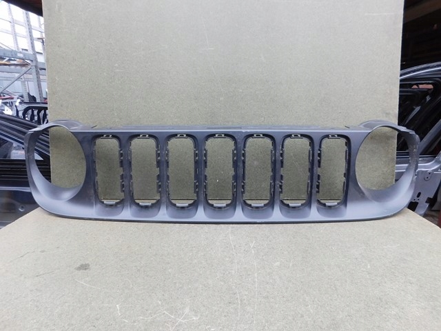 фото №1, Решётка радиатора решётка радиатора решётка радиатора jeep renegade