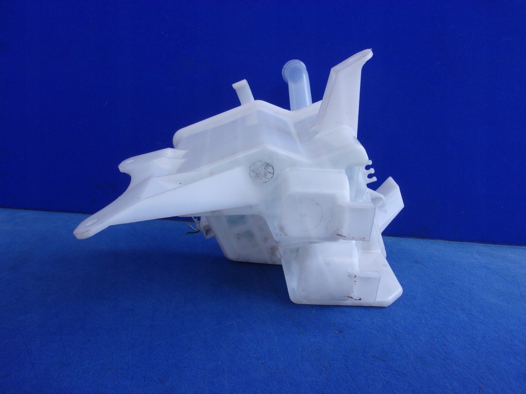 фото №7, Toyota auris i 2007-2012 07- бак омивача