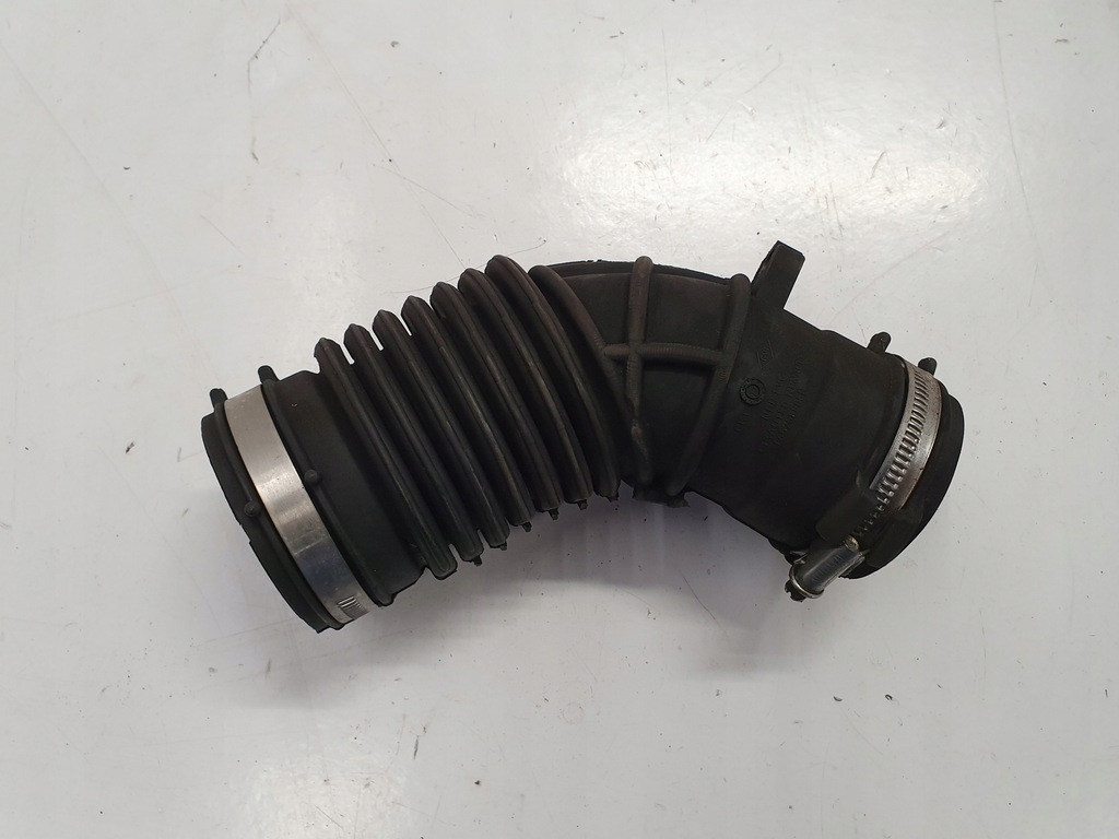 фото №1, Renault clio iv шланг труба воздуха 1.5dci 165758885r