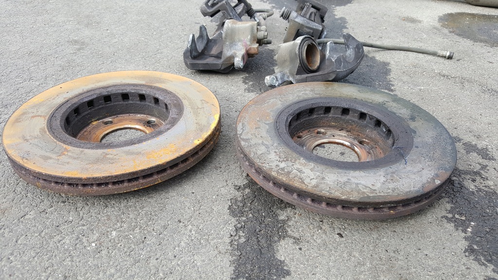 фото №8, Диск суппорт тормозной скоба перед r/l правый левый mazda cx5 ii kf 17r.--