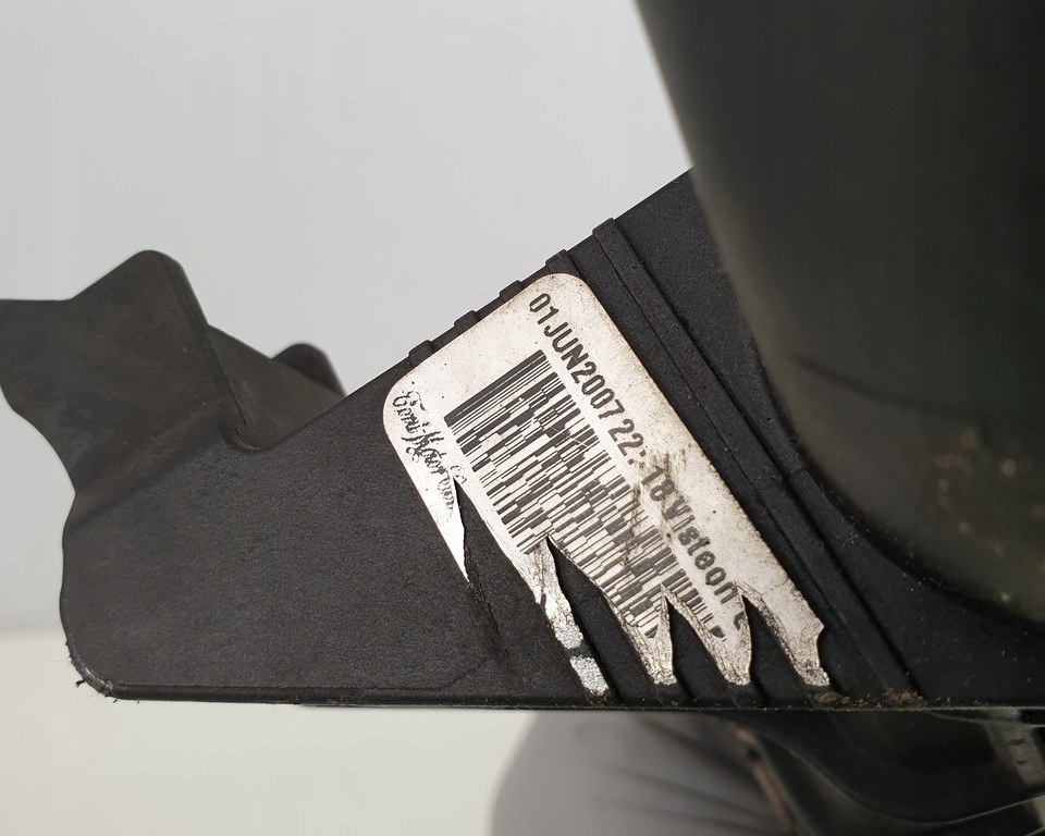 фото №1, Интеркулер volvo c30 c70 ii s40 ii v50 2.5 01.04-