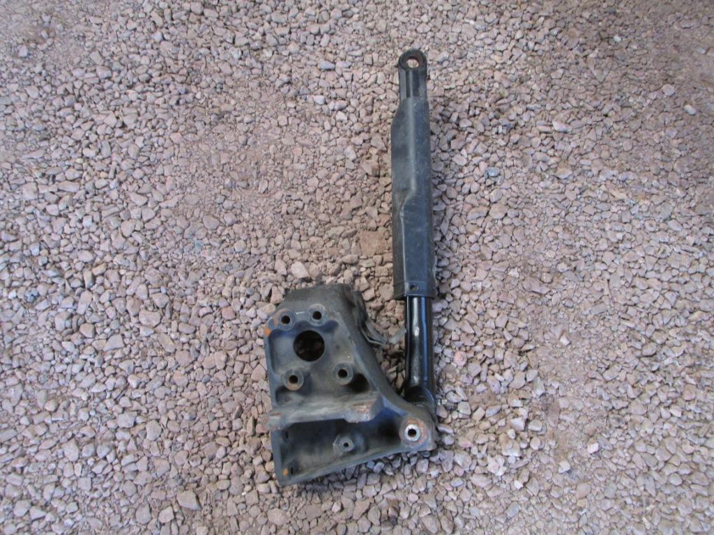 Купить Premium kerax кронштейн кронштейн кабины цилиндр