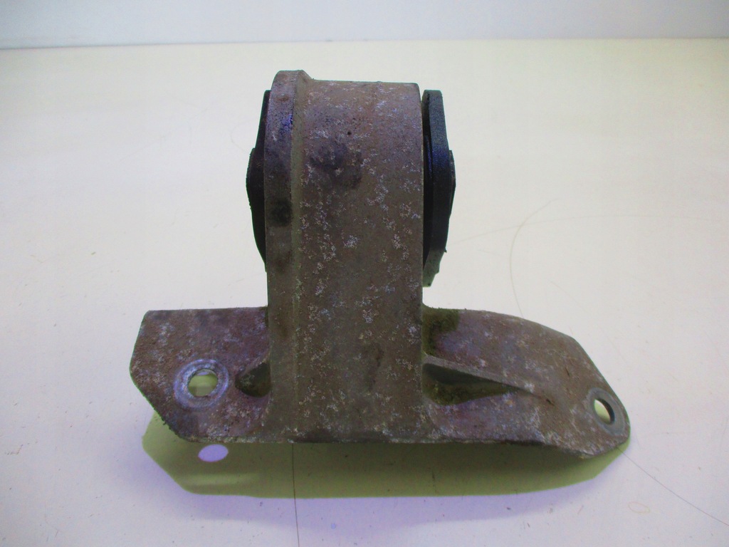 фото №6, Land rover freelander 2.5 v6 подушка кронштейн двигуна