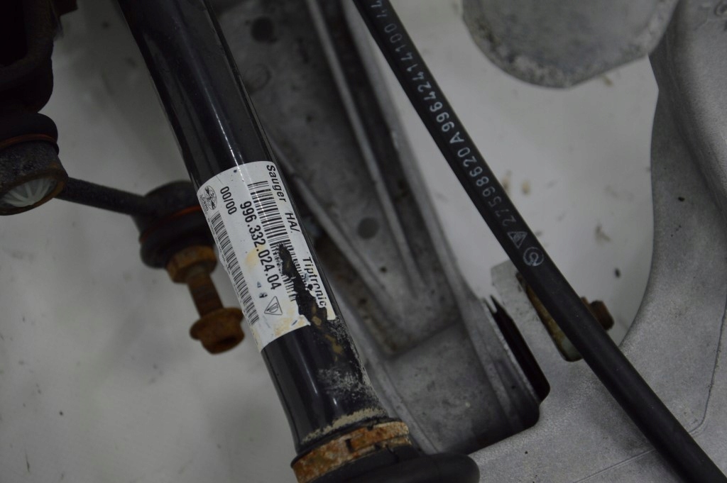 фото №5, Porsche 911 996 tiptronic приводной вал l задняя 99633202404