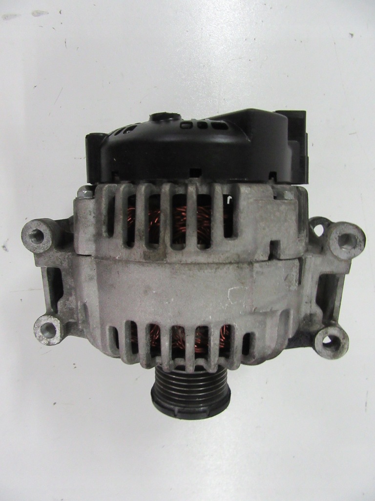 фото №1, Генератор l83620 mercedes w204 2.2 cdi