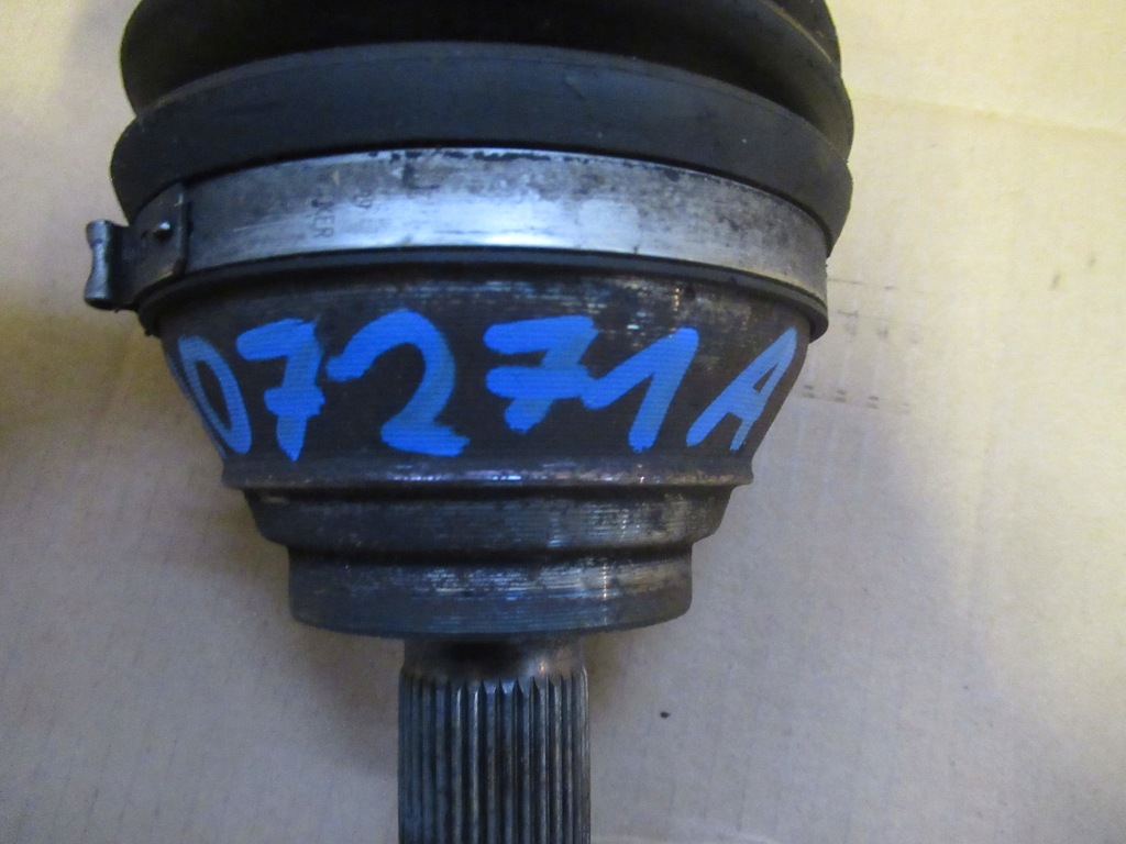 фото №3, Volkswagen привідний вал ліва 5q0407271a