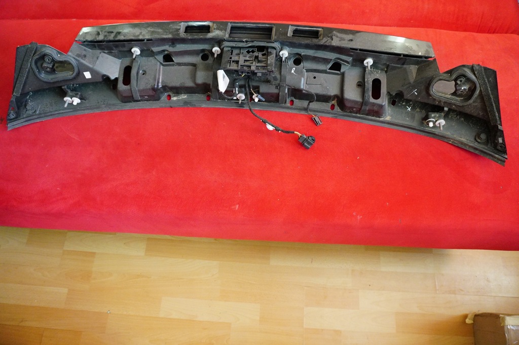 фото №7, Накладка спойлер крышки багажника audi a7 акция!