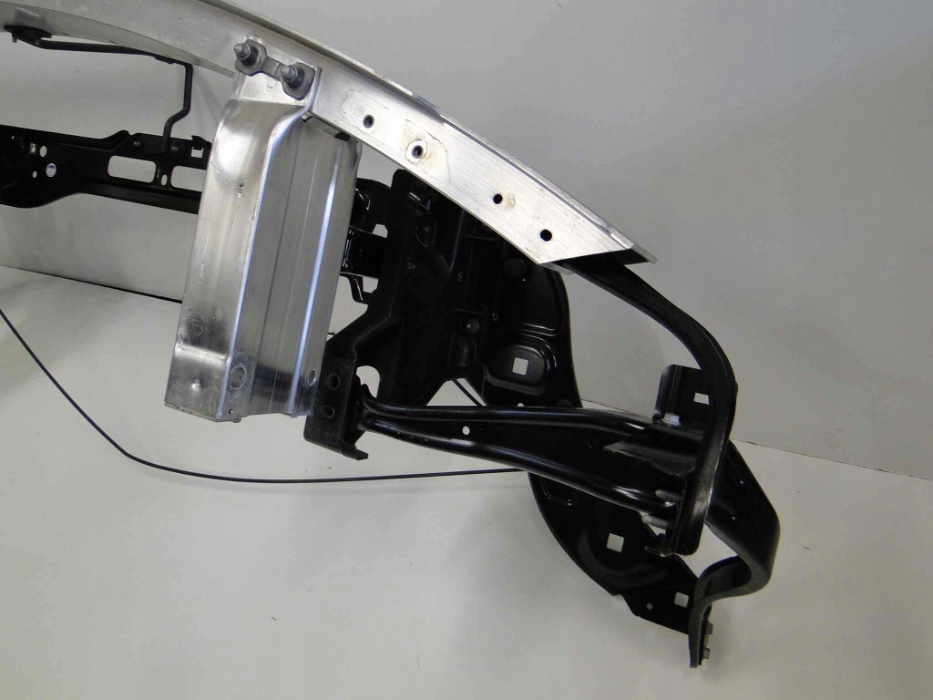 Mercedes e klasa w212 amg 212 рестайлинг  ремень передний америка Недорого