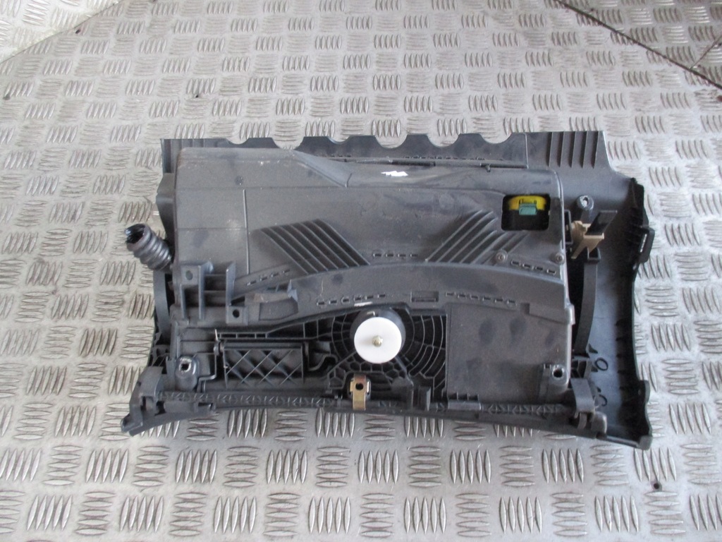 фото №6, Бардачок skoda octavia ii 04-09r 1z1857097l