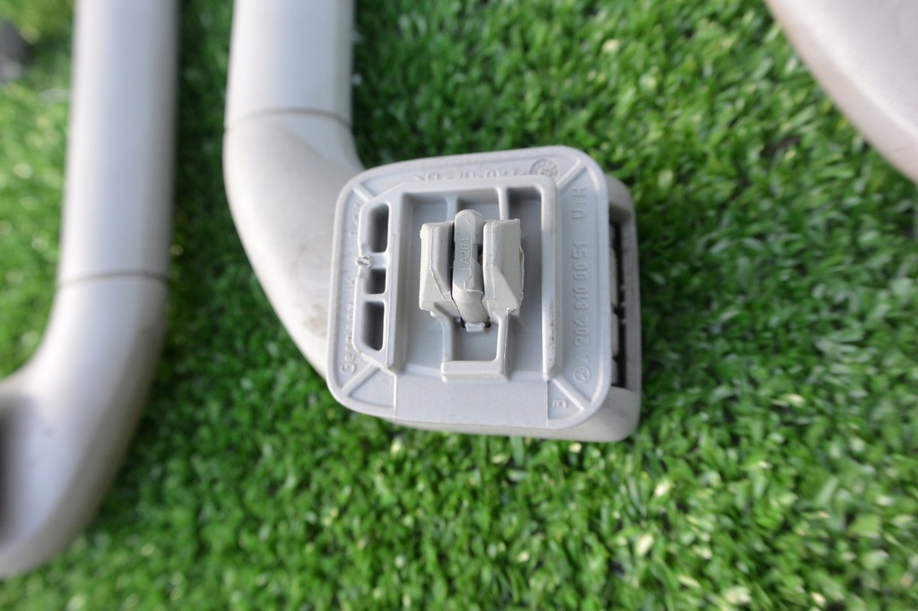 фото №6, Mercedes w212 w204 кронштейн потолочный перед задняя kpl