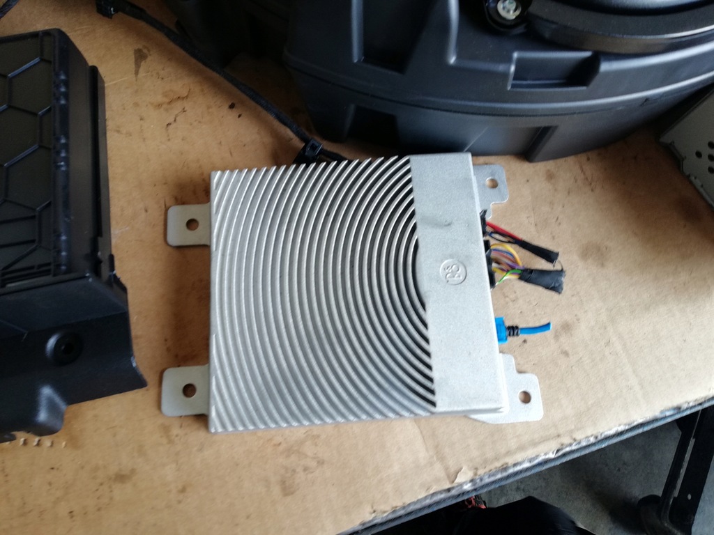 фото №3, Ford fiesta mk8 радио навигация b&o динамики