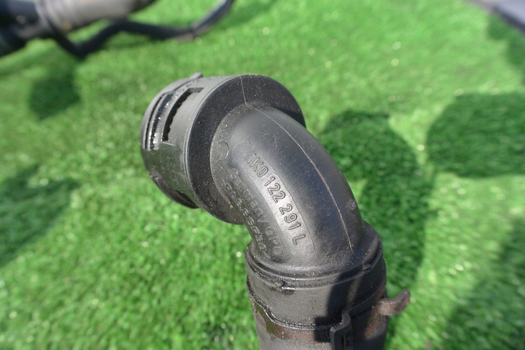 фото №8, Термостат труба wody audi tt 8j 2.0 tfsi bwa vw sea