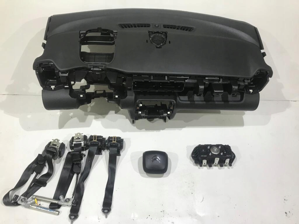 фото №1, Citroen c3 c 3 aircross приборная панель консоль подушка безопасности ремни оригинал демонтаж