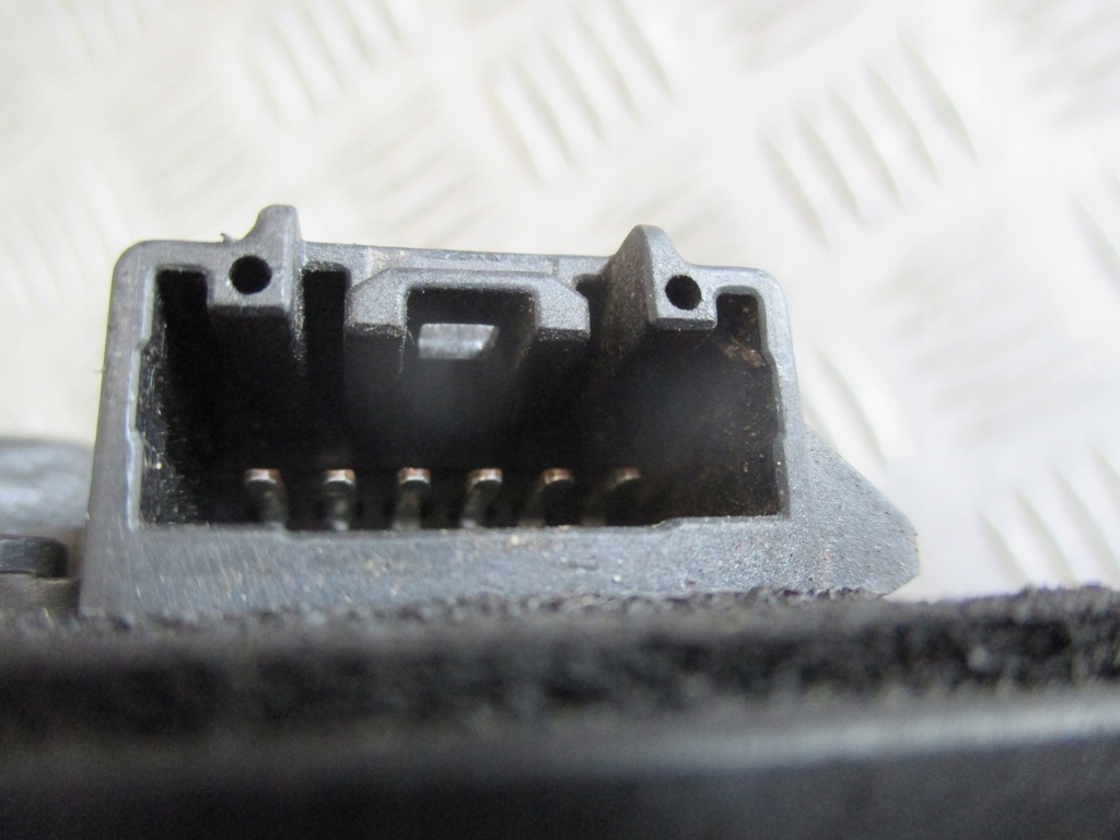 фото №6, Замок правый задняя mazda 6 02-05r gj6a