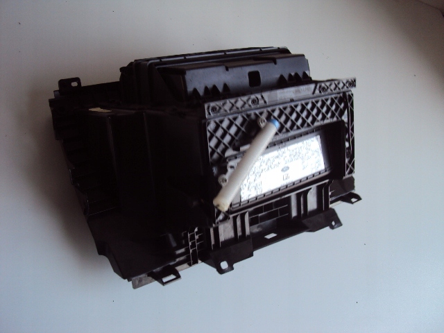 фото №4, Бардачок пасажира range rover evoque 5 двері