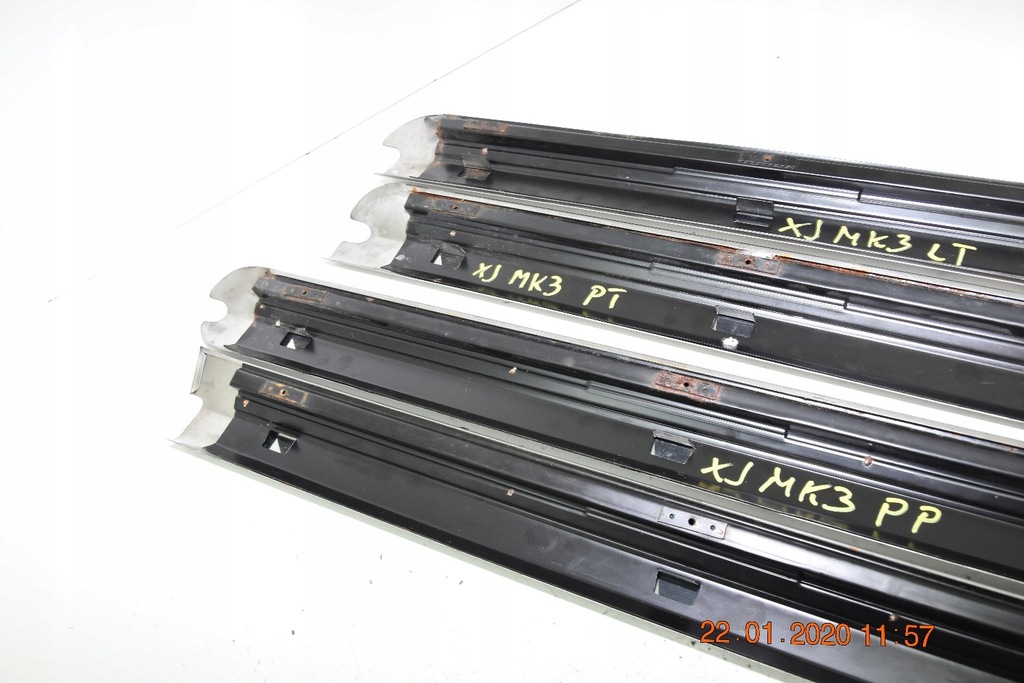 фото №7, Jaguar xj xj12 87r mk3 daimler накладки пороговые 4szt накладки молдинг