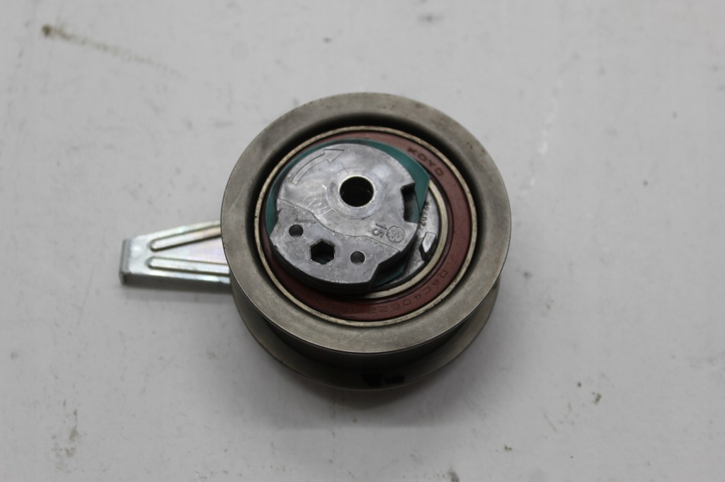 фото №1, Vw golf sportsvan ролик натяжителя 04l109243c=g