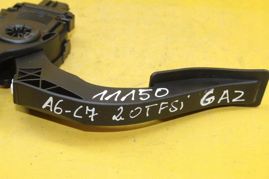 фото №8, Педаль потенциометр газа audi a6 c7 8k1723523a