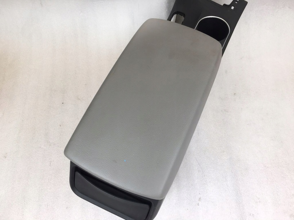 фото №11, Hyundai elantra 16- туннель средний подлокотник