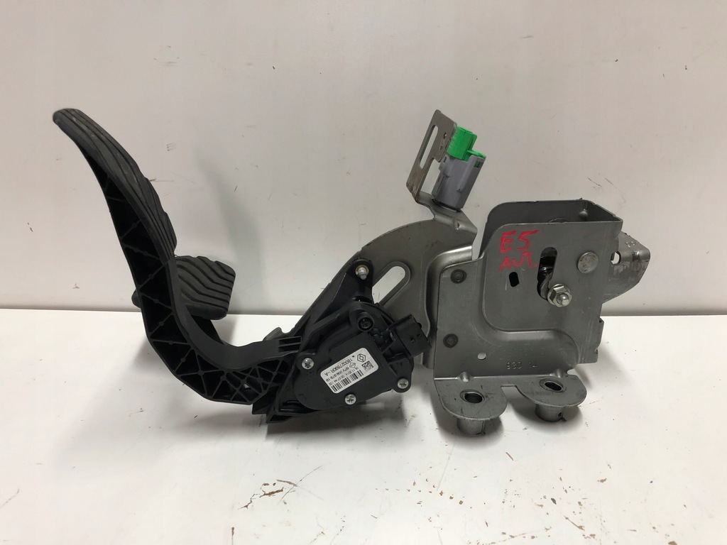 фото №1, Педаль педали автоматическая коробка передач gaz тормоз renault espace v