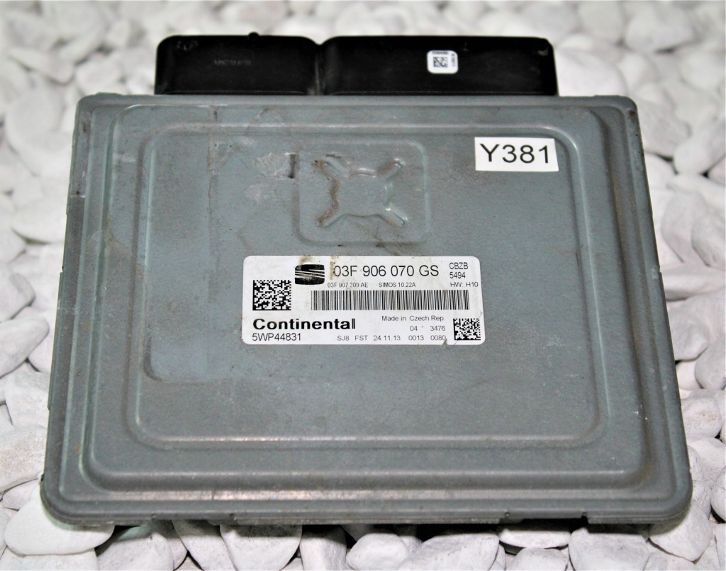 фото №1, Seat бортовой компьютер двигателя 03f906070gs 5wp44831