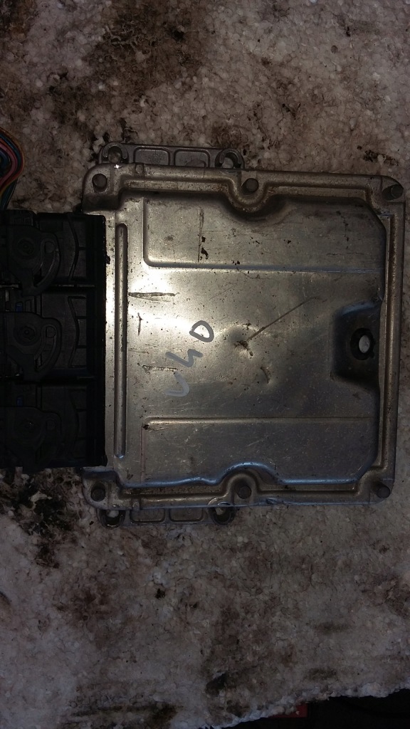 фото №1, Бортовой компьютер volvo v40 0281010440