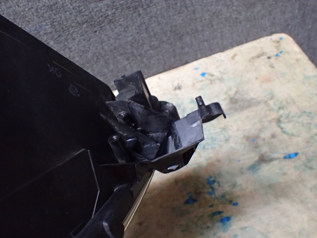 фото №3, Лампа перед правая toyota prius lift