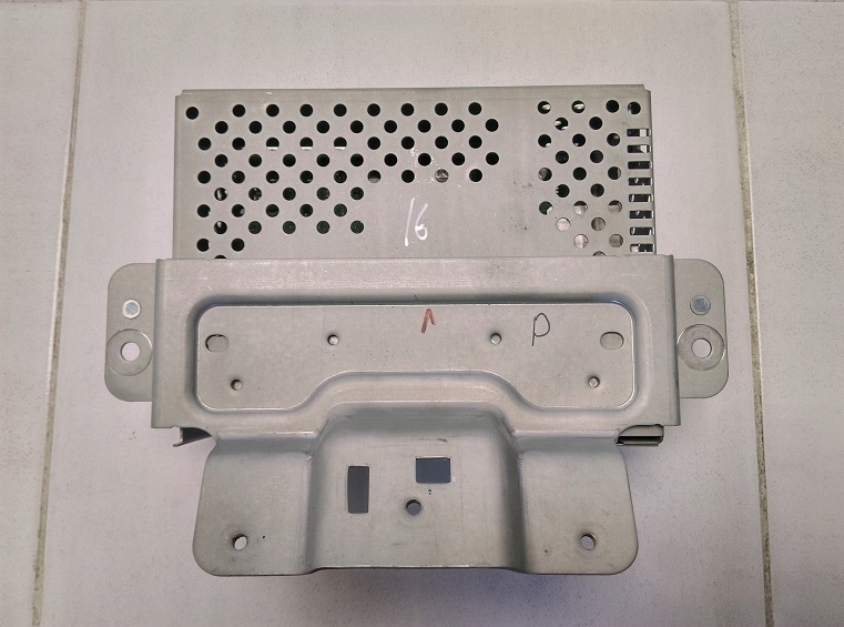 фото №1, Радиопроигрыватель ford оригинальный номер hx7d18d832al