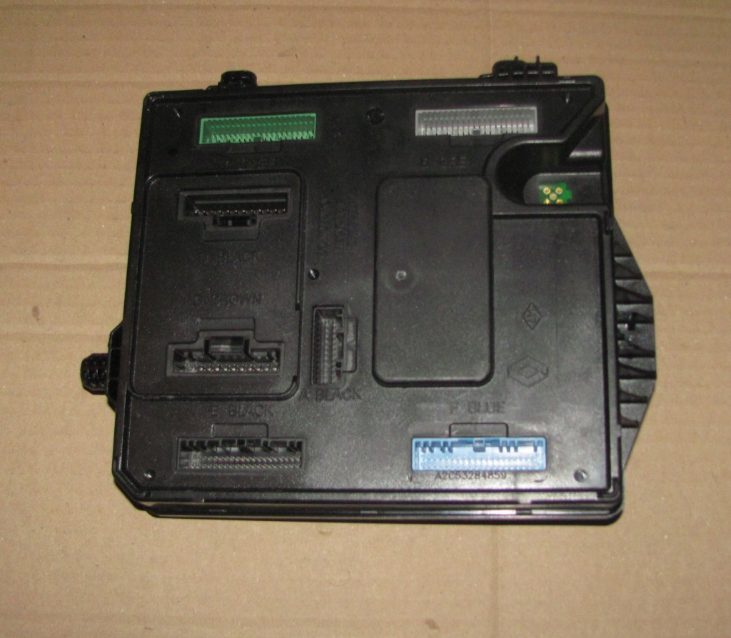 фото №1, Модуль bcm 95 scenic iii megane iii 284b17715r