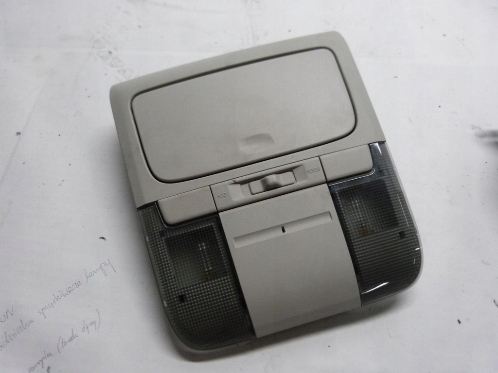 фото №1, Subaru legacy v outback лампа podusfitki кабины