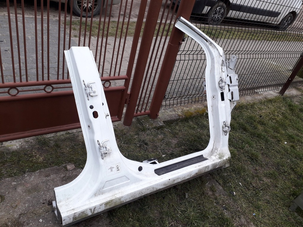 фото №2, Порог блок двигателя dacia lodgy